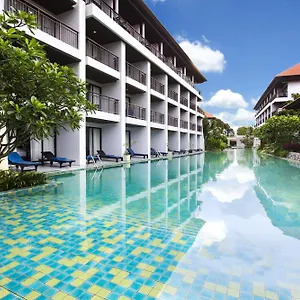 d-varee-mai-khao-beach.khao-lakhotels.com/
