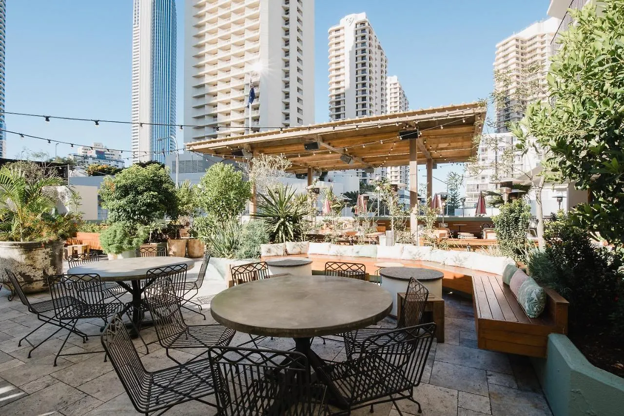 Отель The Island Gold Coast (Adults Only) 4*,